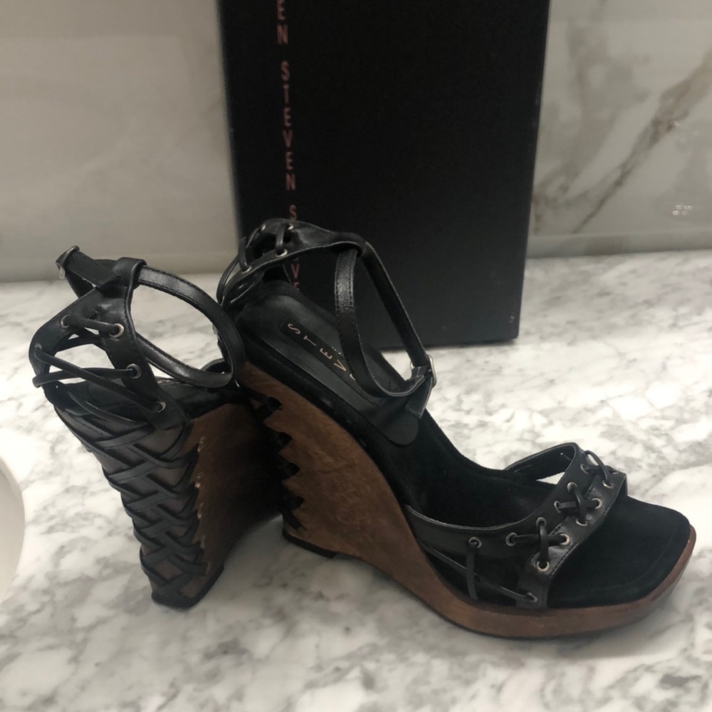 Steven wedge sandals - size 10